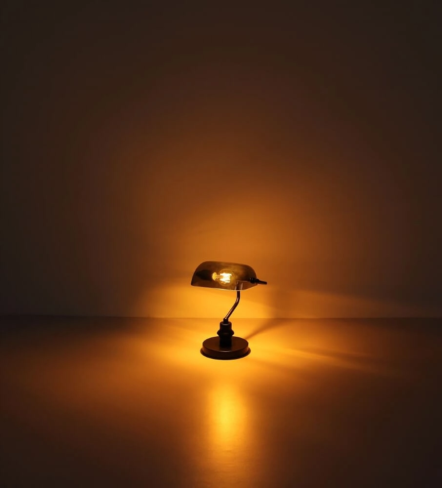 Schwarze Schreibtischlampe Antique mit Rauchglas Globo 9007371457779