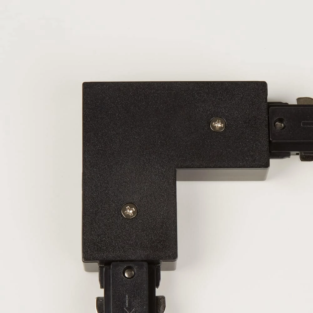 L-Stecker TraQ Schwarz Lyora