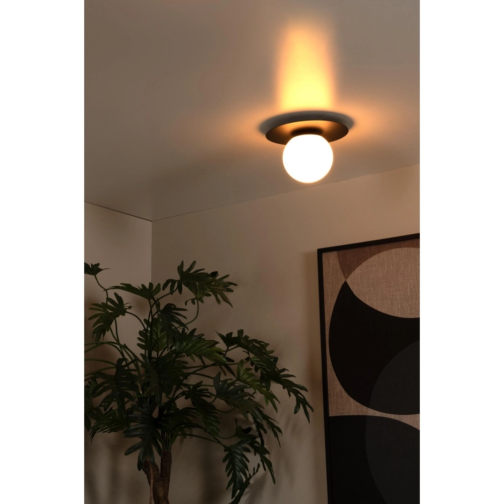 Deckenlampe Tricia Schwarz mit weißer Kugel Lucide 5411212791993