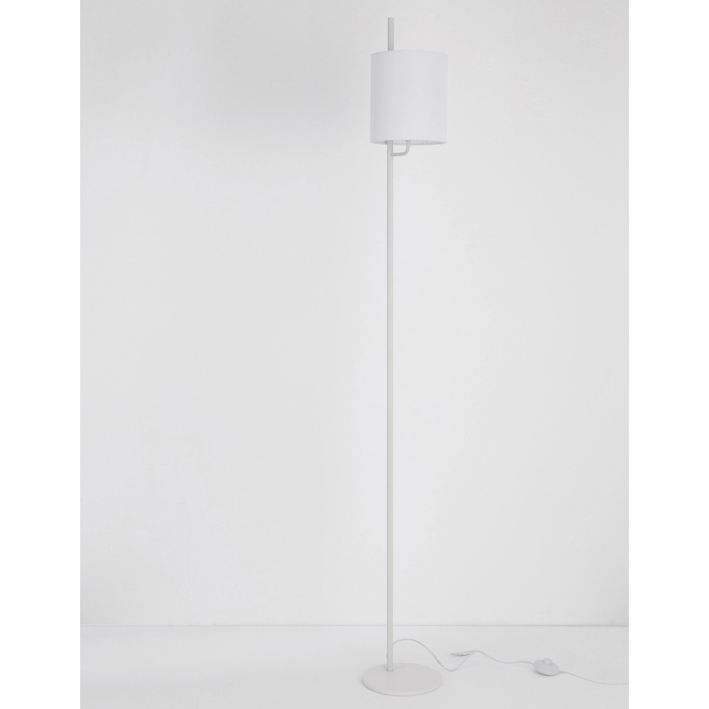Stehlampe Yama schwarz Lyora 5212017423627