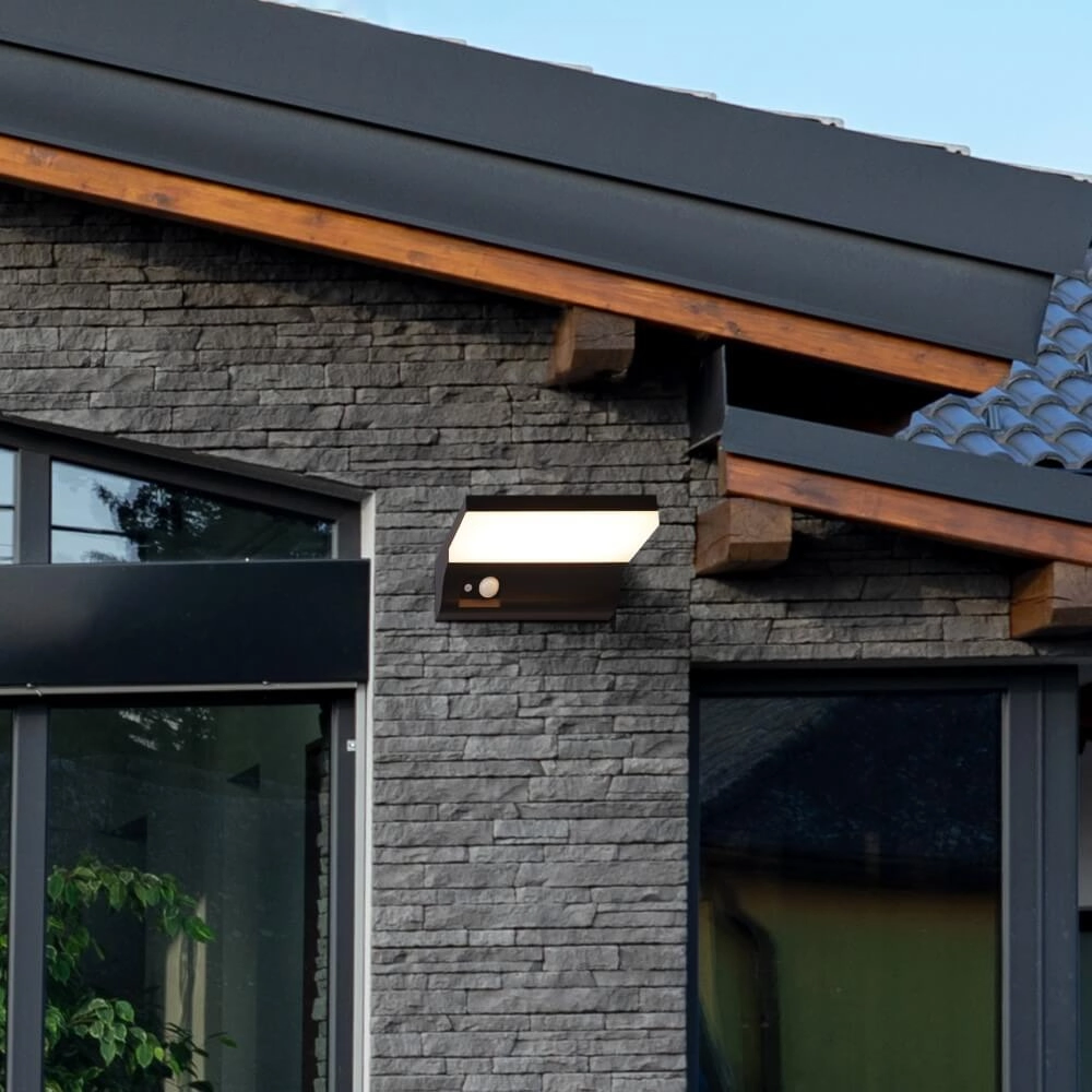 Design-Wandleuchte Solar Schwarz Searchlight 5053423241494
