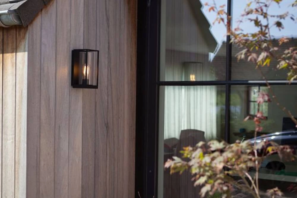 Black wall lamp Flair design - reddot award Lutec 6939412010038