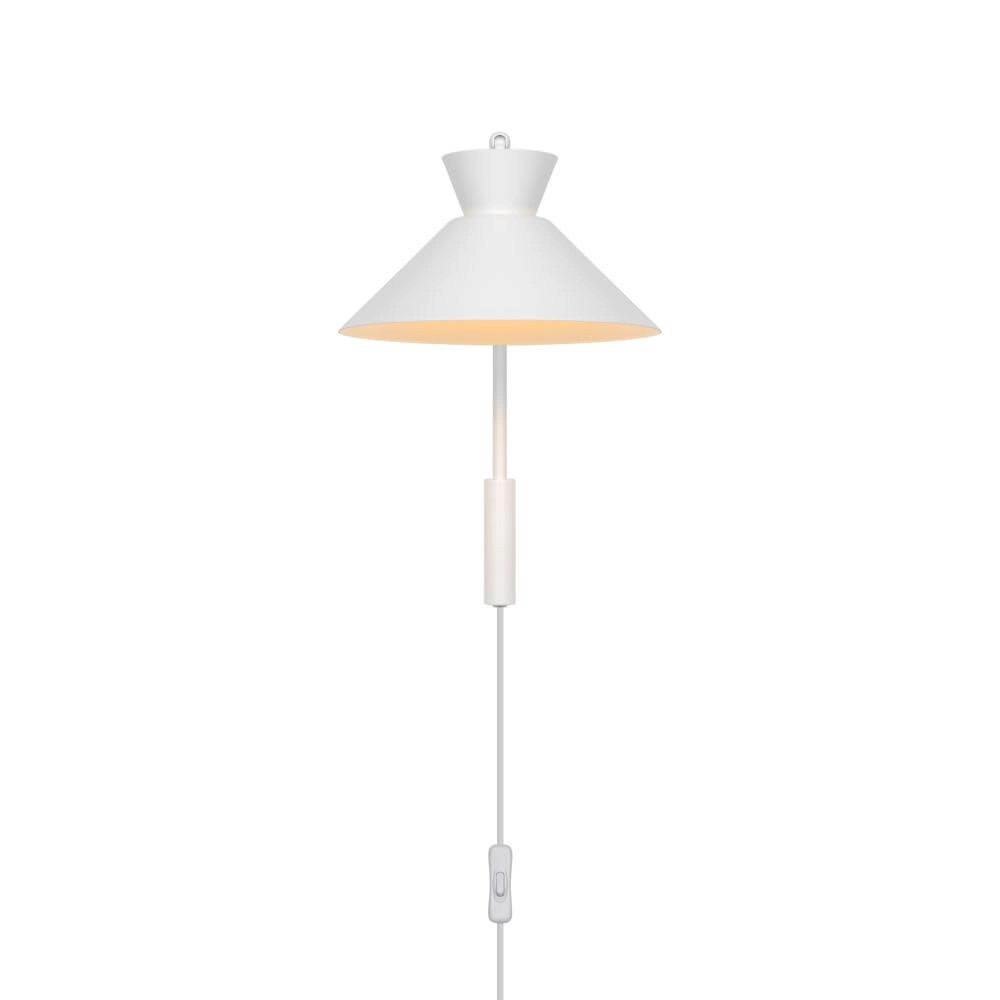 Schlanke Wandleuchte Dial weiß Nordlux 5704924012037