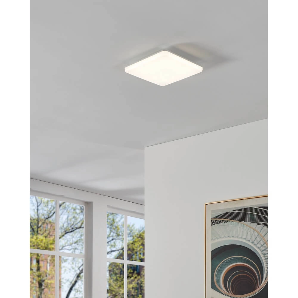 Quadratische Deckenleuchte Castagneto 31 x 31cm weiß Eglo 9008606313235