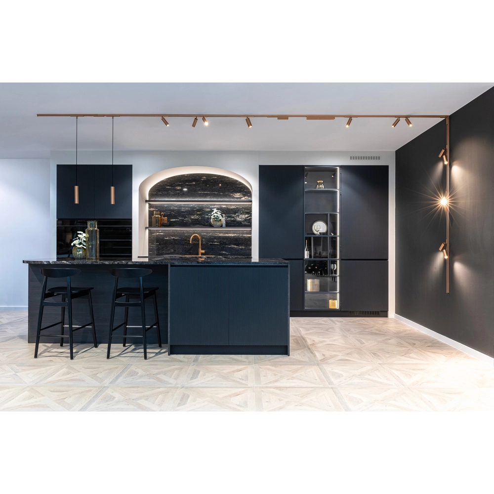 Vertikalwinkel-Einphasen-Phase Linial Champagner Premium by Lucide 5411212551993