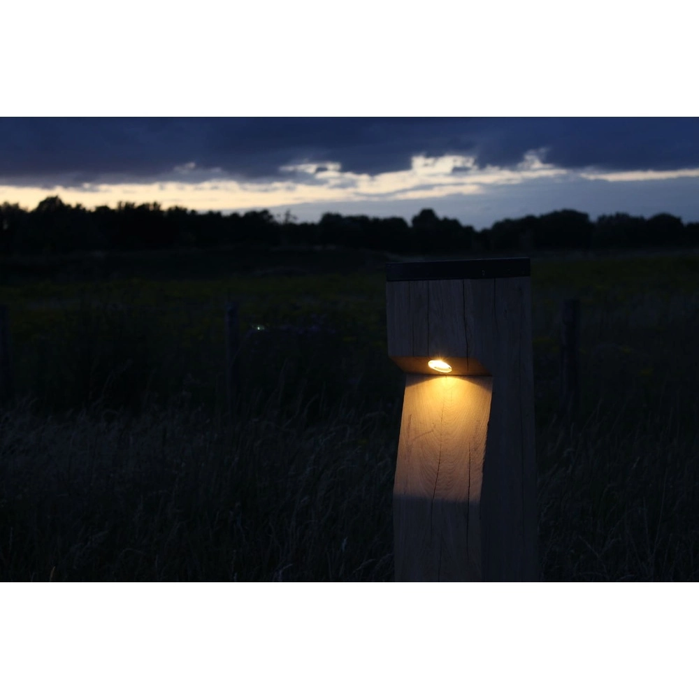 Holz-Solarbahnbeleuchtung Eye Solar Accoya - 17,5x17,5x90 -2700K Timberlab 8716803513860