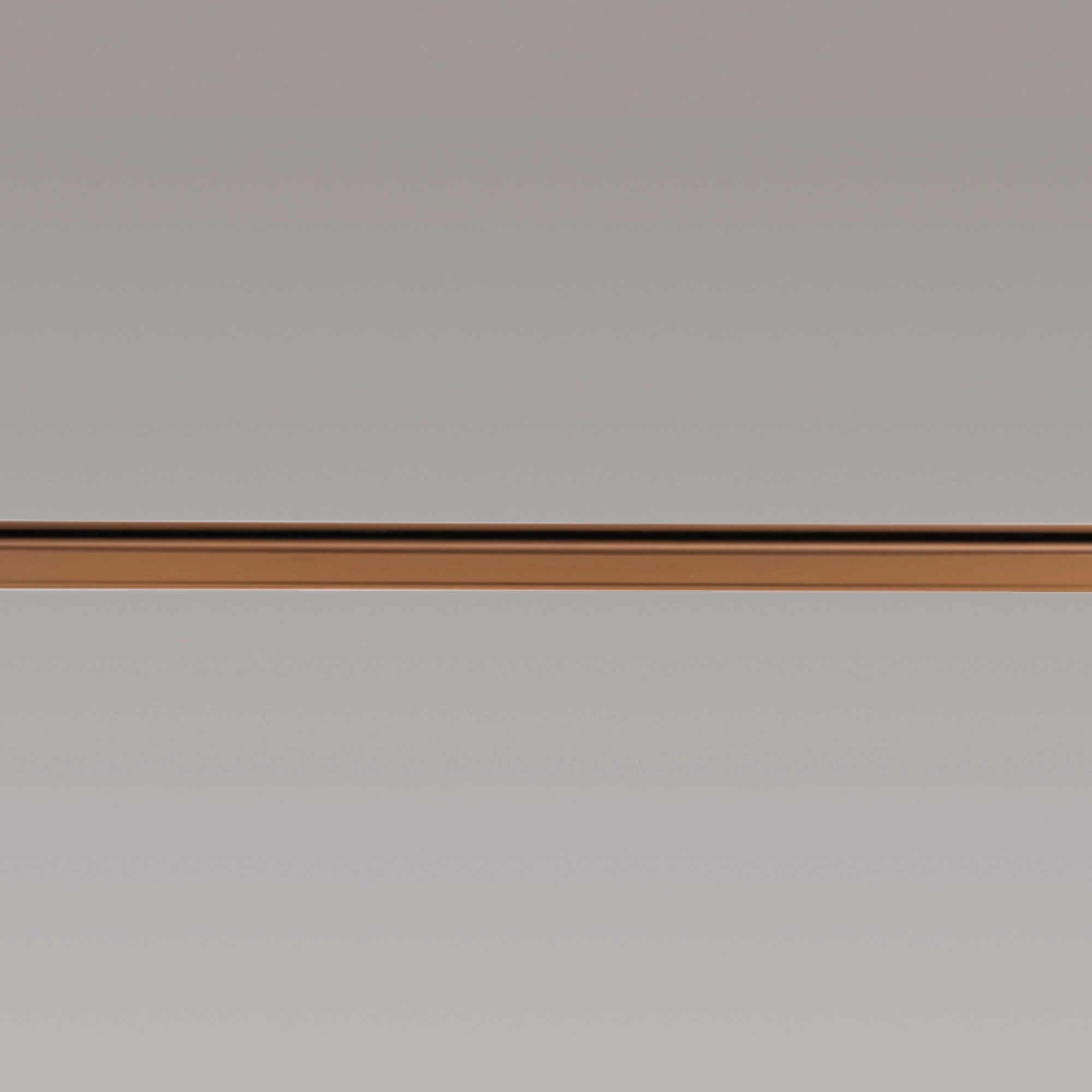 2-Meter-Schiene mit Stromversorgung TraQ Gold Lyora 5053423316475