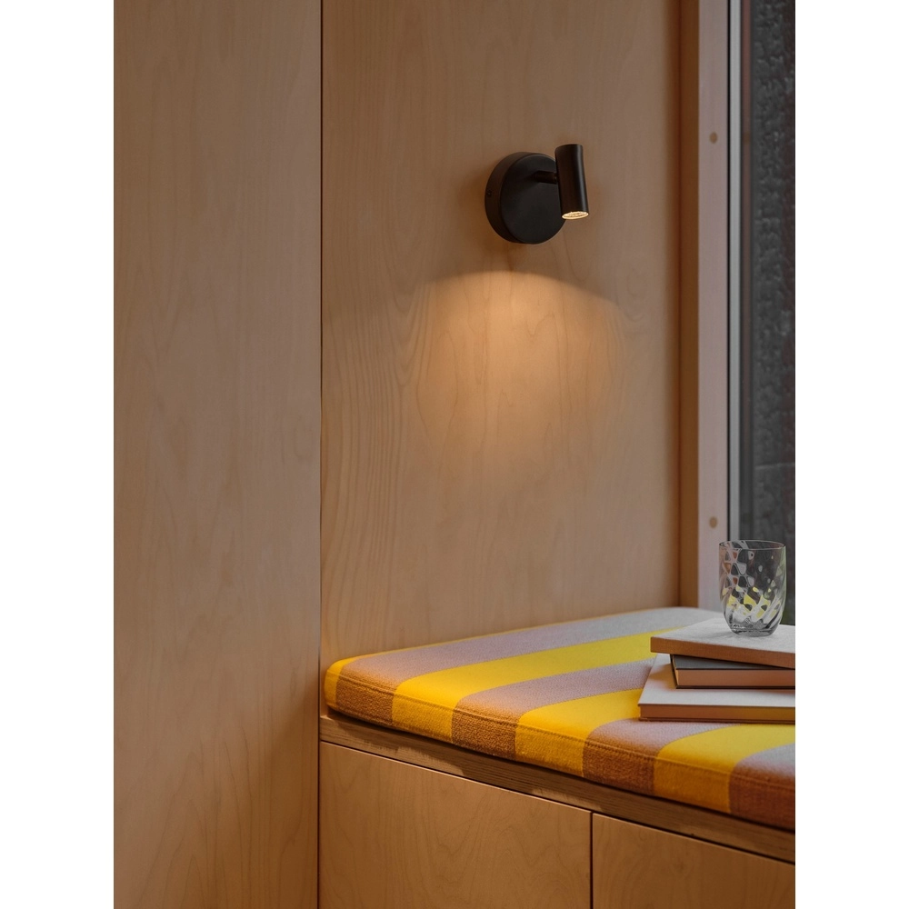 LED-Leselampe Omari Schwarz Nordlux 5704924027253