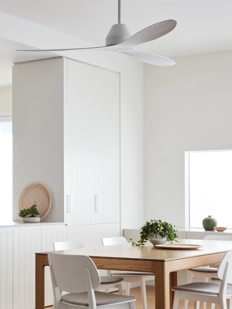 Deckenventilator weiß ohne Lampe Whitehaven Ø 143cm IP55 Beacon 9333509136439