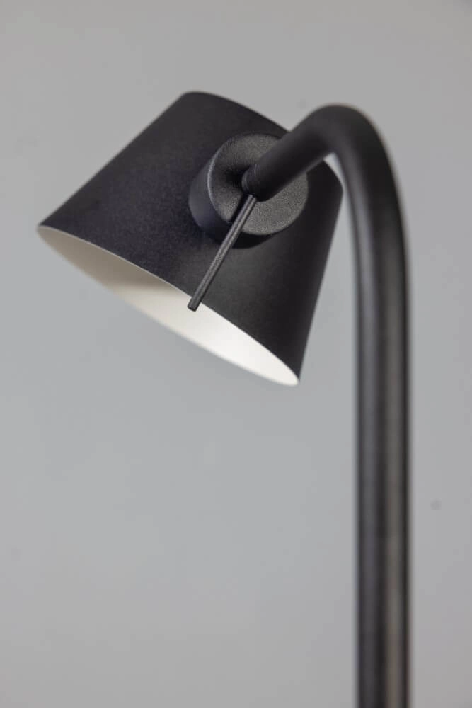 Schwarze Stehleuchte Dex Entwurf ETH 8720195308324