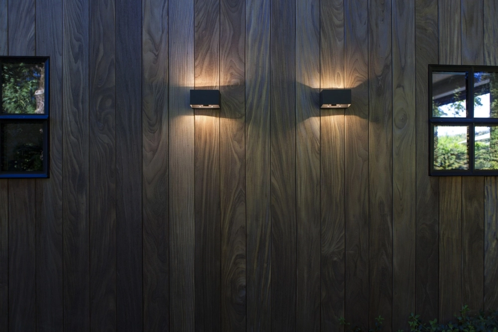 Elegante Wandlampe Gemini Grau mit Sensor Lutec 6939412018171