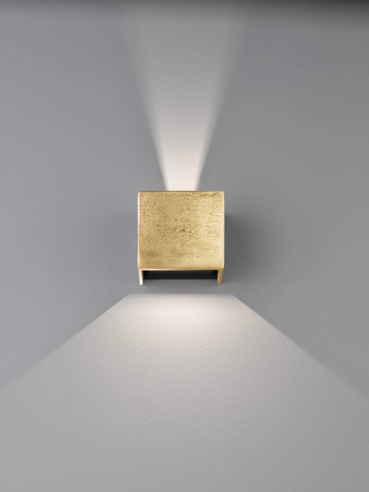 Goldene Wandlampe Cog 12cm x 10cm Fischer & Honsel 4003694305822
