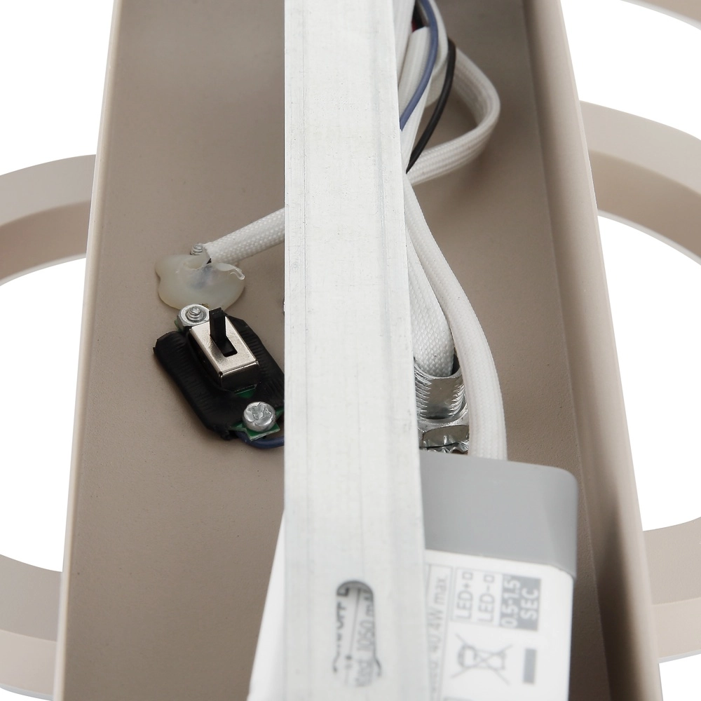 Einzigartige Deckenlampe Darryl Sandbraun Globo 9007371593217