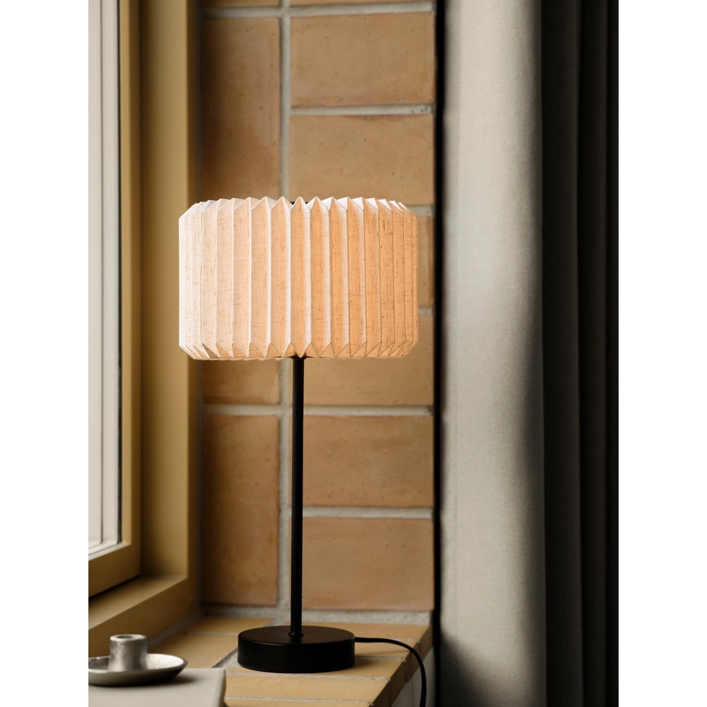 Skandinavische Tischlampe Vivienne 