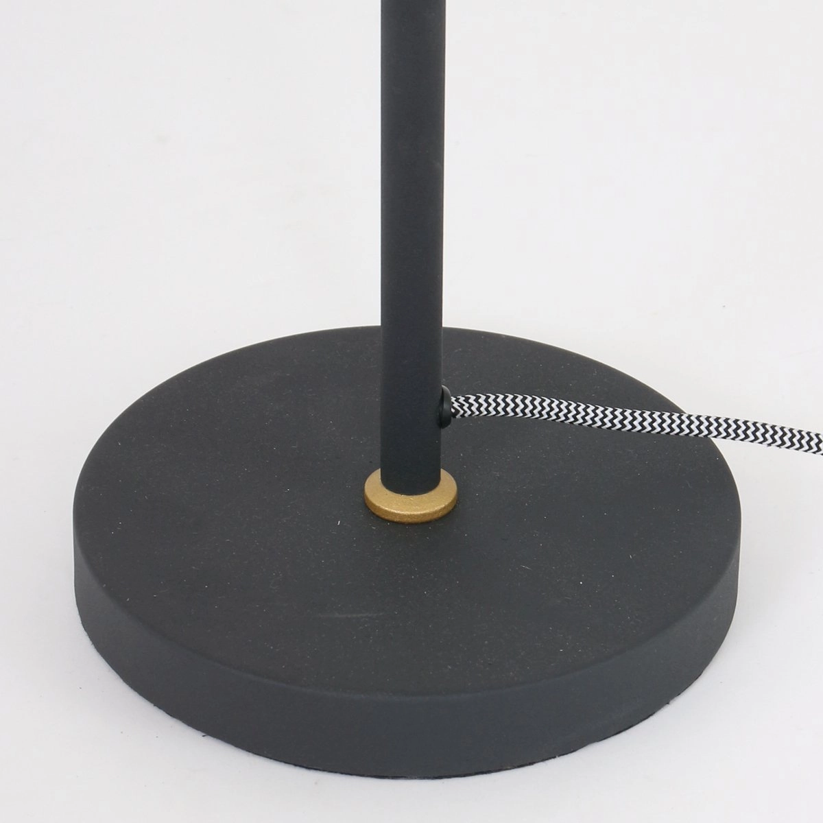 Tischlampe Mexlite Vor dem Tisch Steinhauer 8712746114737