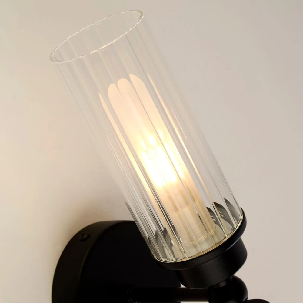2-flammige Wandleuchte Imperial schwarz Searchlight 5053423271965