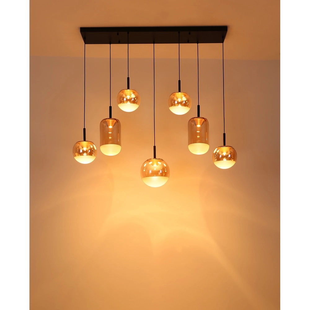 Design-Pendellampe Severin 7-Licht Schwarz mit bernsteinfarbenem Glas Globo 9007371540945