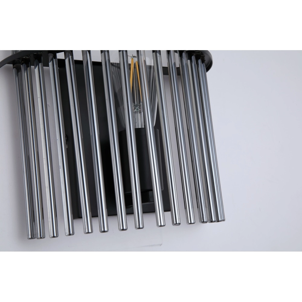 Wandleuchte Swizzle schwarz Searchlight 5053423305325
