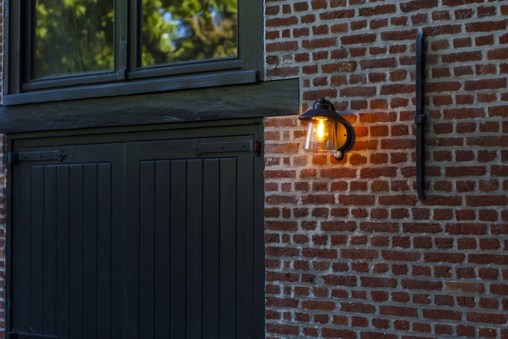 Klassische Wandlampe Cate PIR mit Sensor Lutec 6939412017051