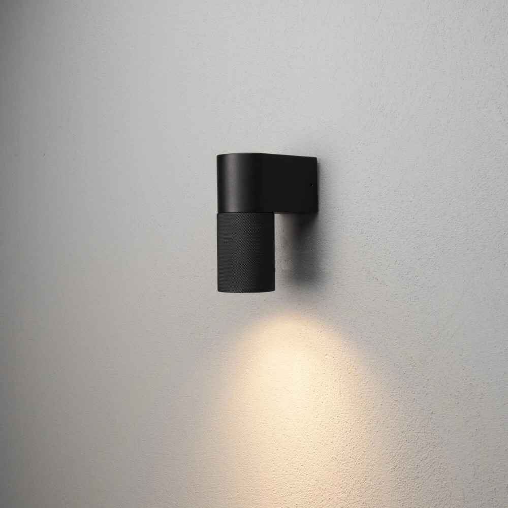 Schöner Wandstrahler Temi Schwarz KonstSmide 7318307666755