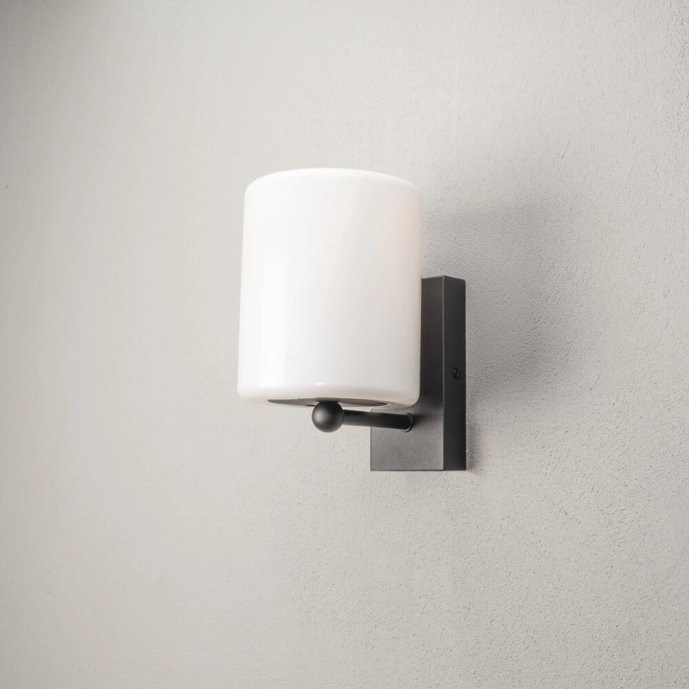 Wandlampe Portici schwarz mit weißem Fenster KonstSmide 7318303567520