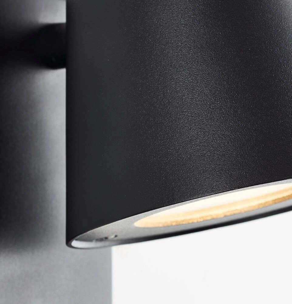 Schwarze Wandlampe Bari mit Sensor Brilliant 4004353435782
