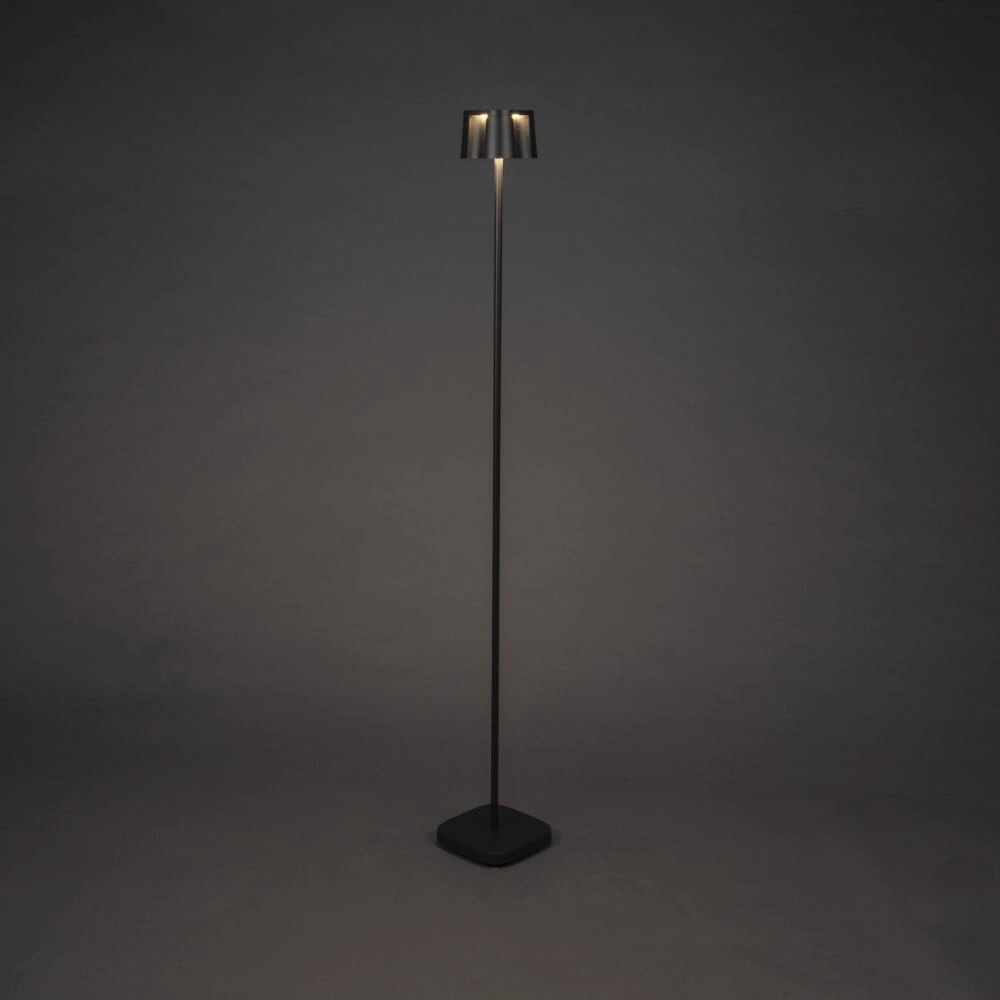 Schwarze Stehlampe Nice für draußen KonstSmide 7318307831757