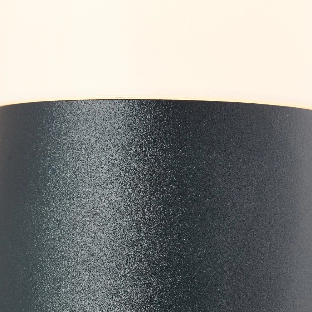Anthrazitfarbene Außenlampe Aberdeen Brilliant 4004353386398