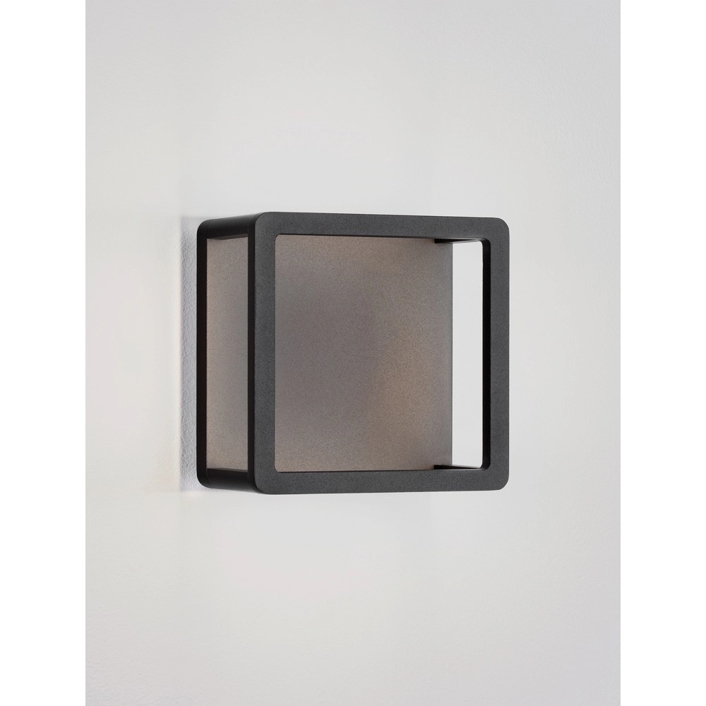 Design-Wandleuchte Akmi Quadrat Lyora 5212017449290