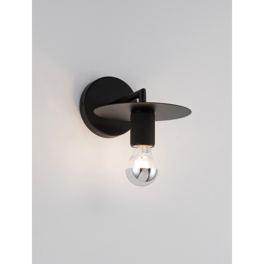 Wandleuchte Royal schwarz Lyora 5212017436016