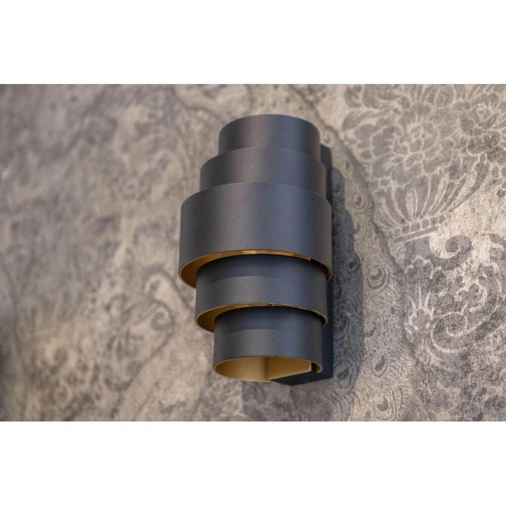 Design-Wandleuchte Rolls Schwarz mit goldener Innenseite Artdelight 8720701101487