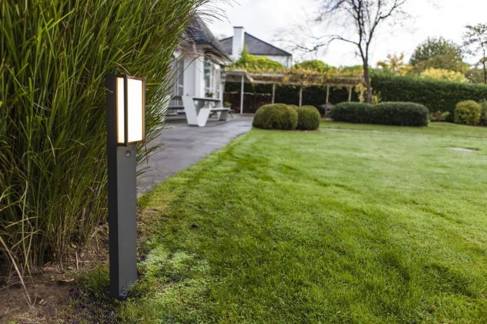 Designer-Wegbeleuchtung Qubo mit Sensor Lutec 6939412070285