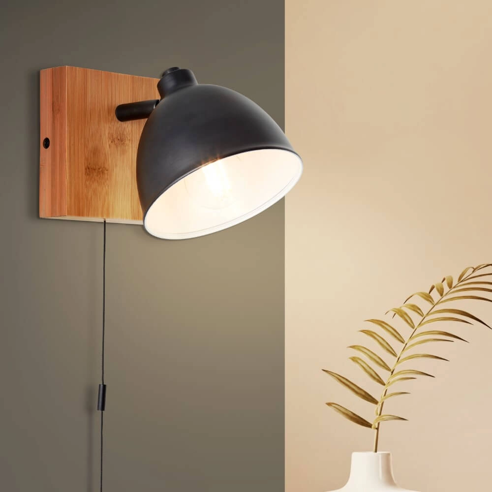 Wandlampe Celia schwarz mit Bambus Brilliant 4004353411403