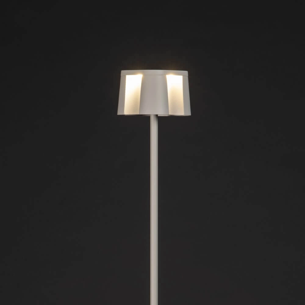 Weiße Stehlampe Nice für draußen KonstSmide 7318307831252