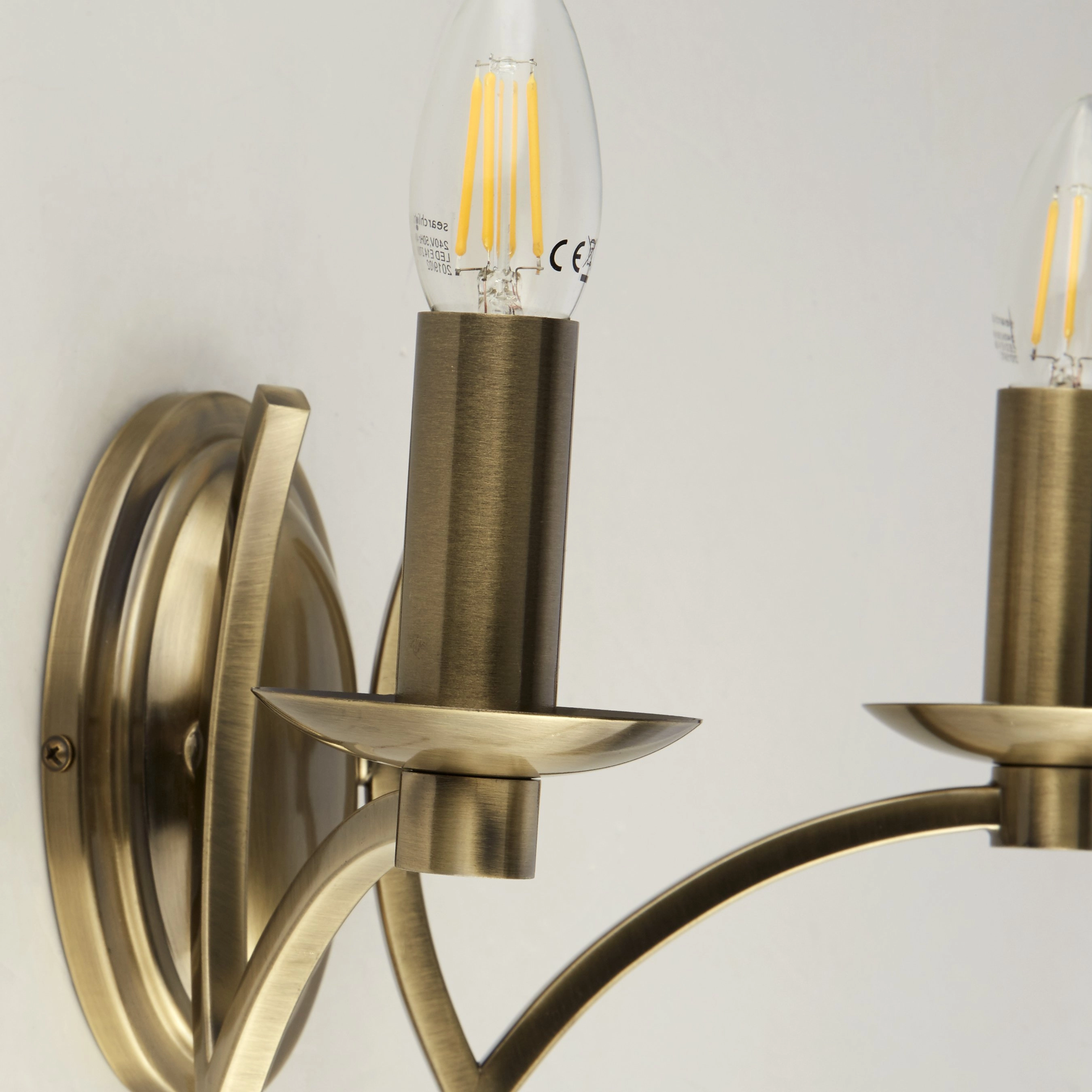 Klassische Wandleuchte Ascot Searchlight 5053423174228
