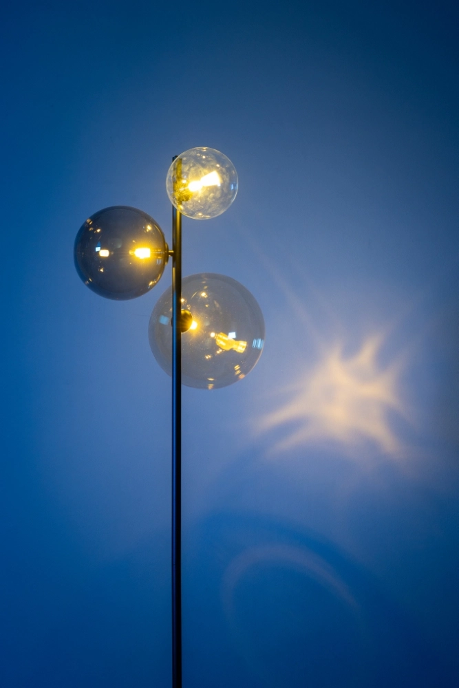 Glas-Stehlampe Shelly mit Zwiebeln ETH 8720195310082