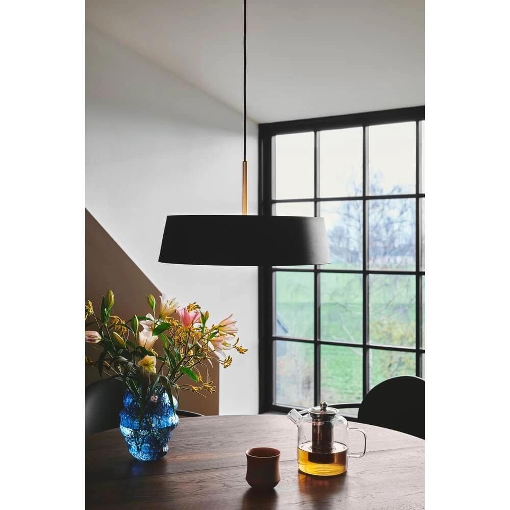 Schlanke Pendelleuchte Clasi schwarz Ø 45cm Nordlux 5704924015939