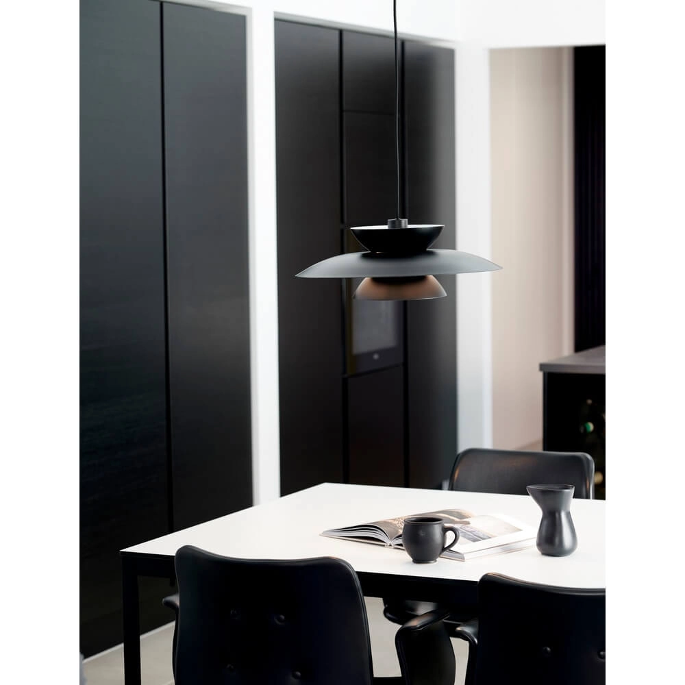 Design-Pendelleuchte Carmen schwarz Ø 45cm Nordlux 5704924012310