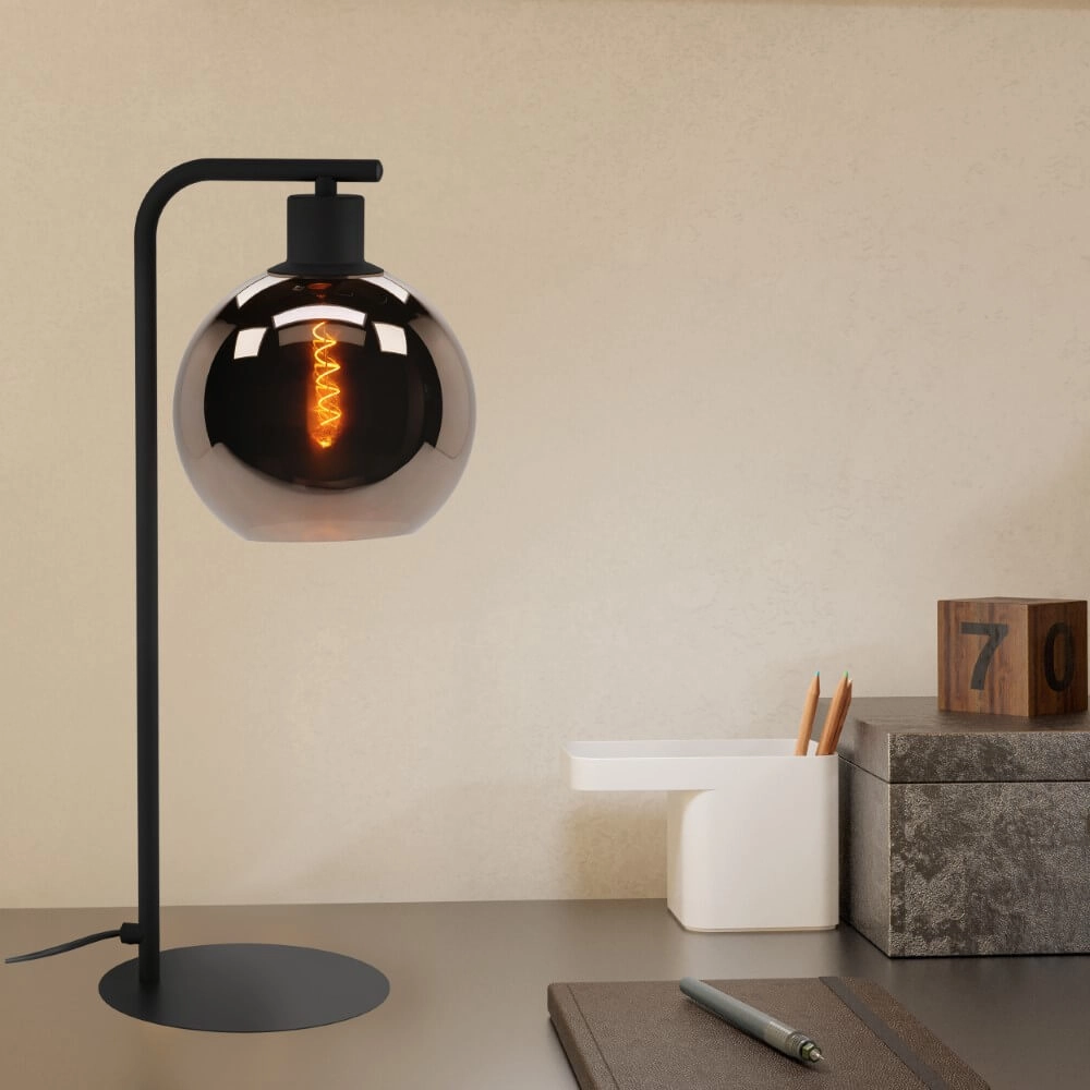 Tischlampe aus Kupfer Cordoba Schwarz Stars of Light 9008606295197