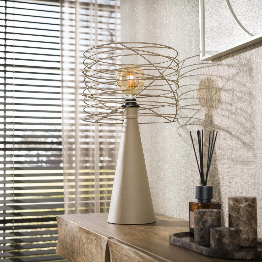 Sandtischlampe Curl mit Drahtkappe Lyora 8716803512504