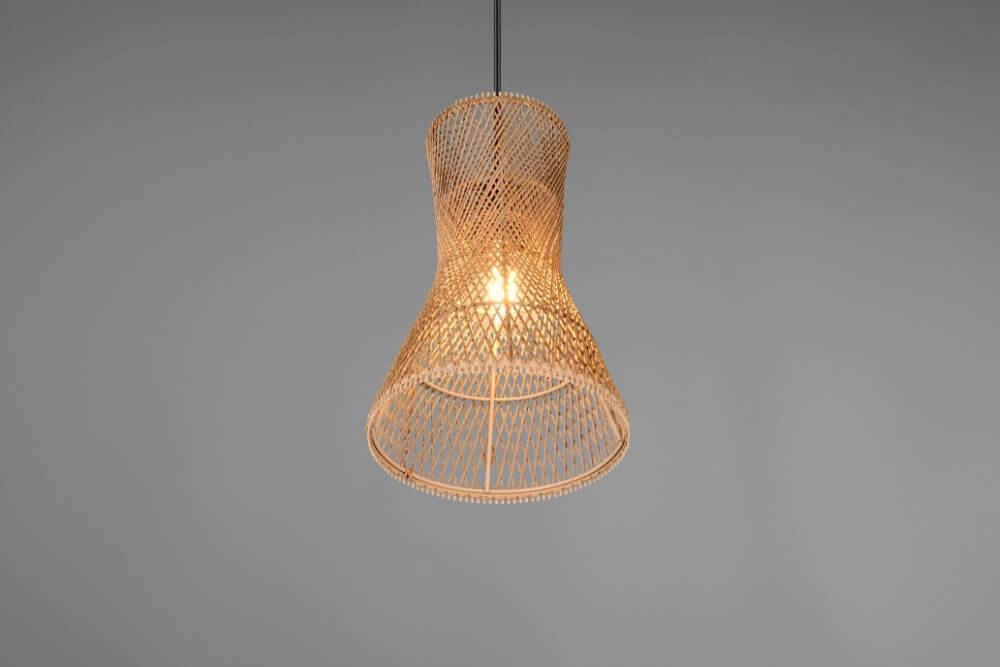 Design-Pendelleuchte Bijou schwarz mit Rattan Ø20cm Trio 4017807637304