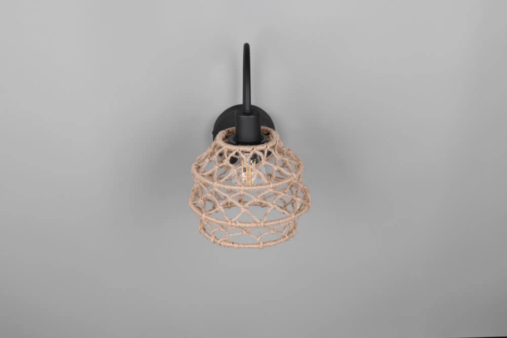 Rattan-Wandleuchte Hive mit schwarz Trio 4017807637212