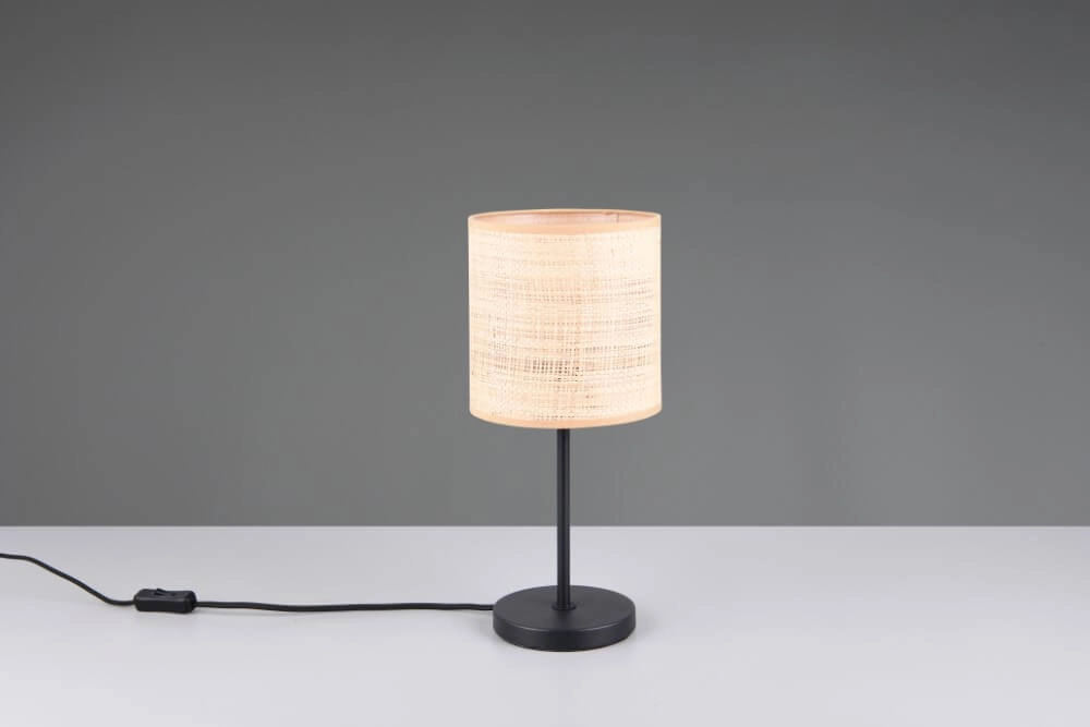 Schöne cremefarbene Tischlampe Aimee Ø 17cm Trio 4017807637311