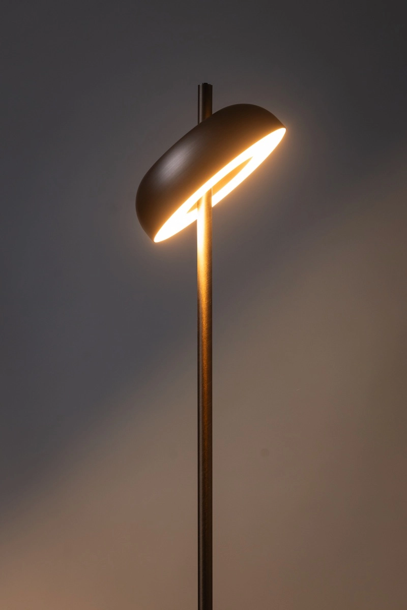 LED-Stehlampe Maureen Nickel Black ETH 8720195310891