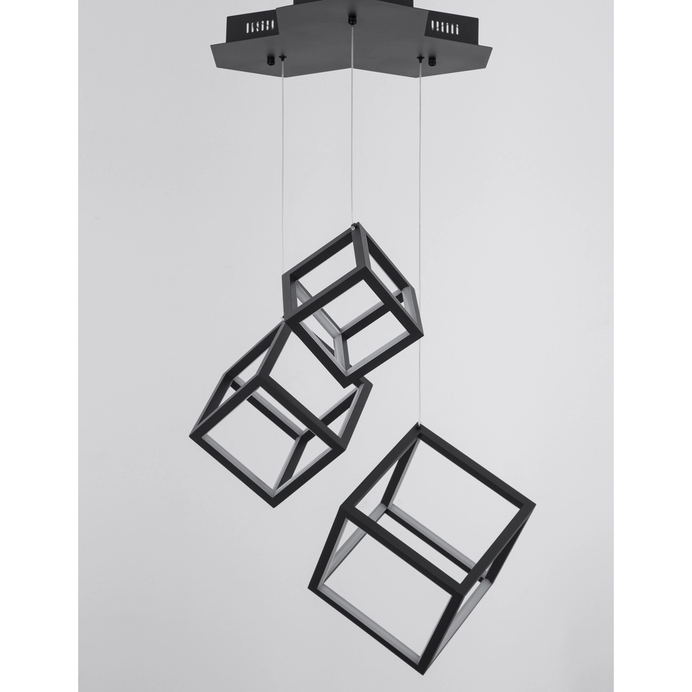 Quadratische Pendelleuchte Gabbia Schwarzes Dreibettzimmer Lyora 5212017423412