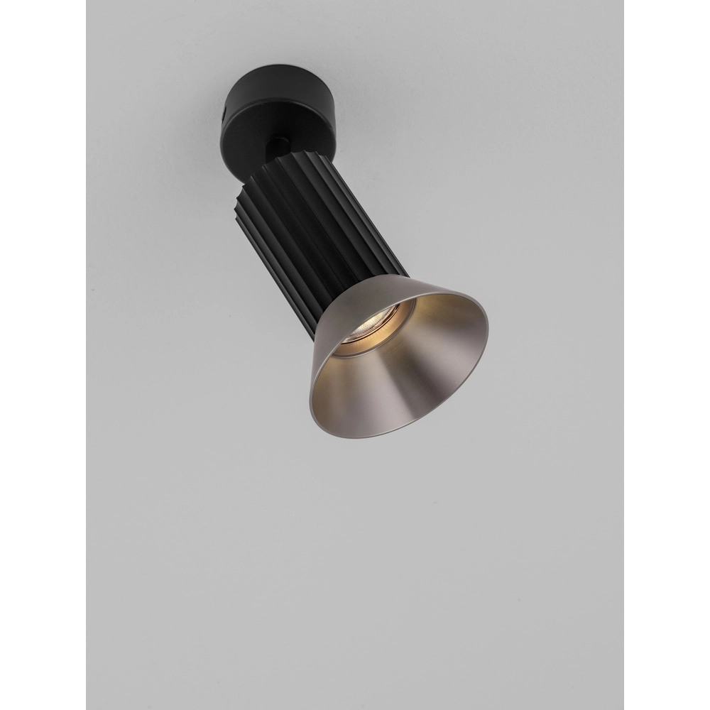 Deckenstrahler Luvia Orientierbares Schwarz mit Bronze Lyora 5212017475527