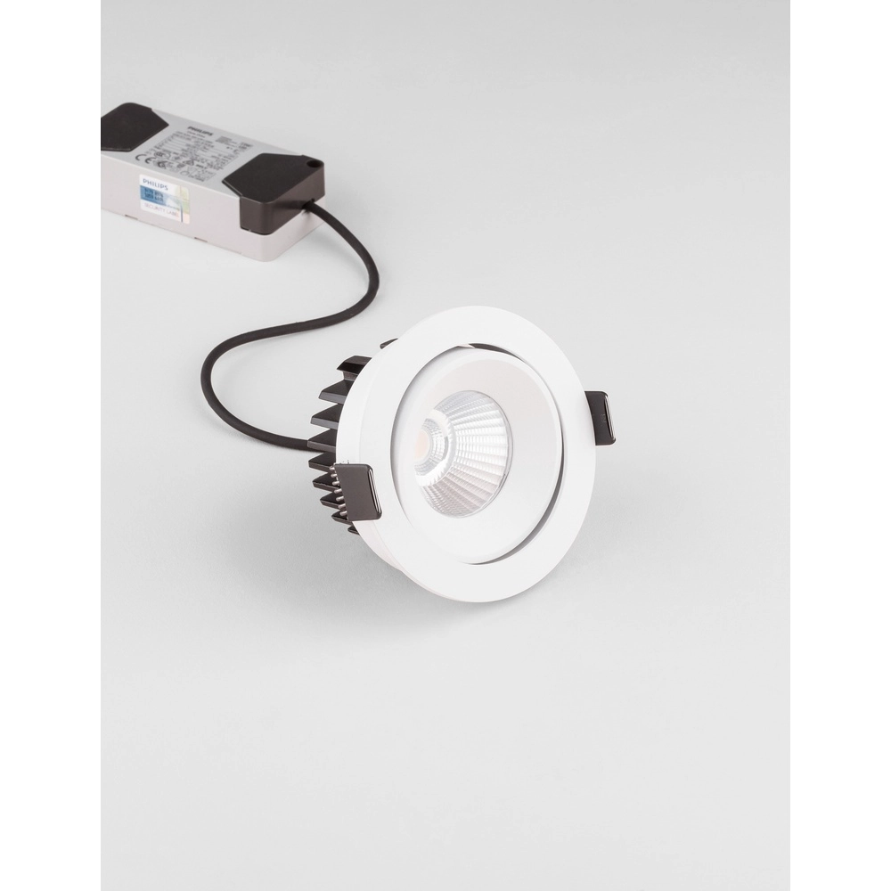Weißer Einbaustrahler Blade Ø 9cm orientierbar Lyora 5212017418562