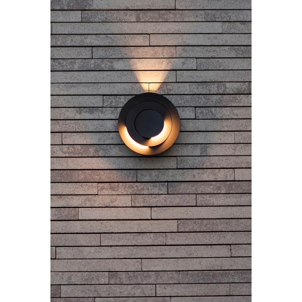 Verstellbare LED-Außenleuchte Moov Lutec 6939412016436
