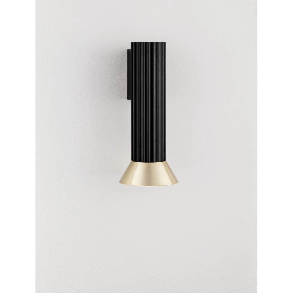 Wandstrahler Luvia schwarz mit gold Lyora 5212017475558