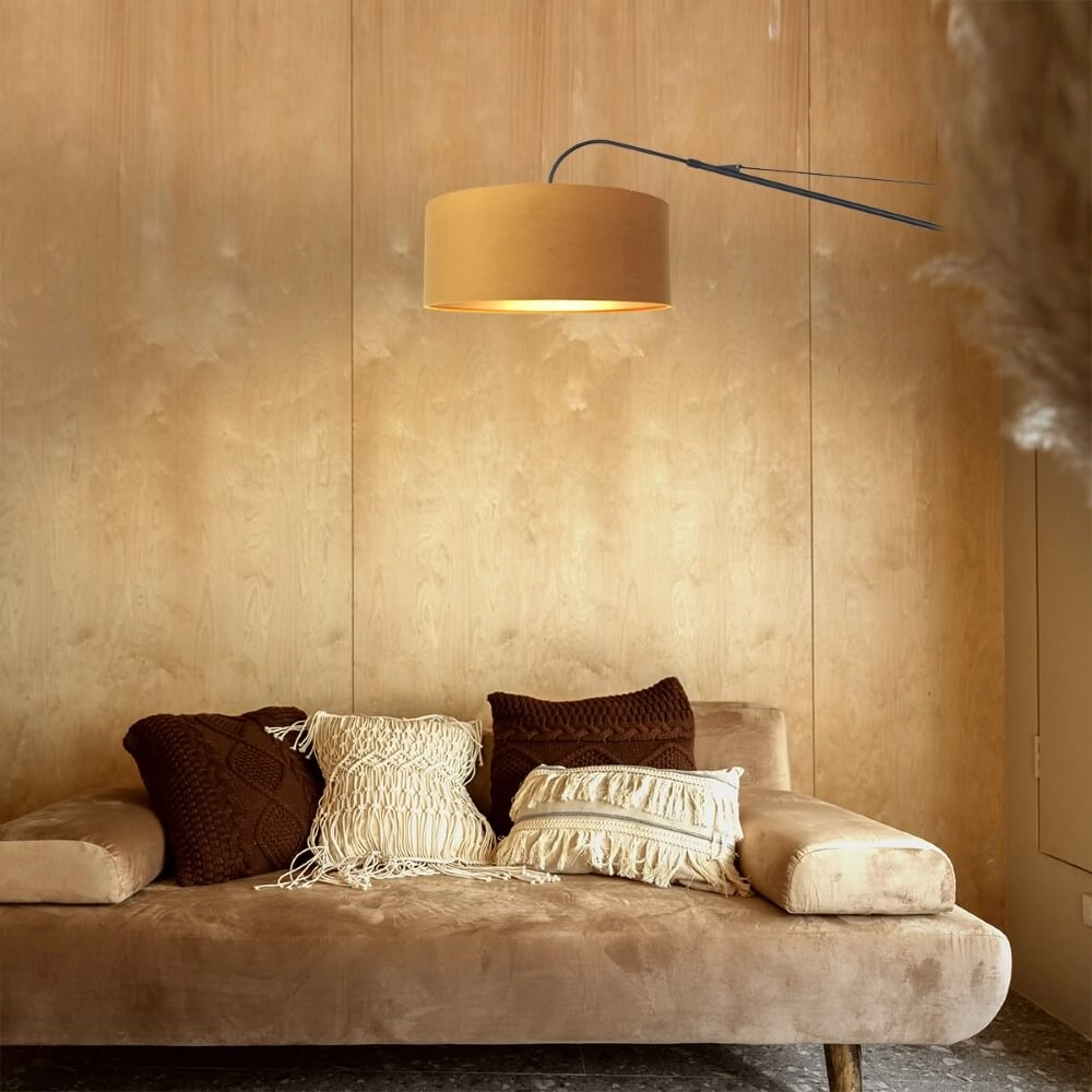 Schwarze Wandlampe Elegant Classy mit goldenem Samt Steinhauer 8712746146059